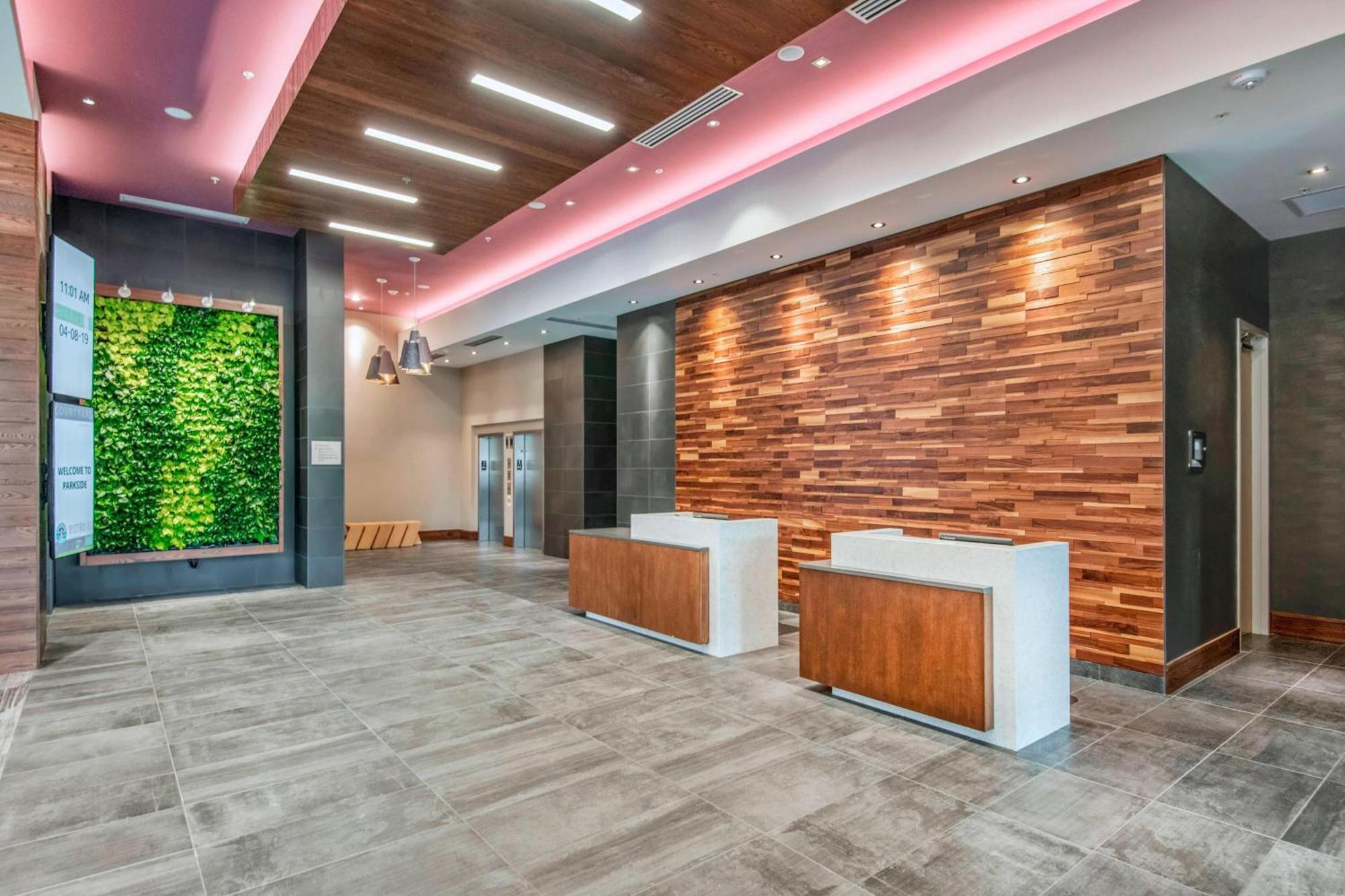 Courtyard By Marriott Raleigh Cary/Parkside Town Commons Hotel Exterior foto