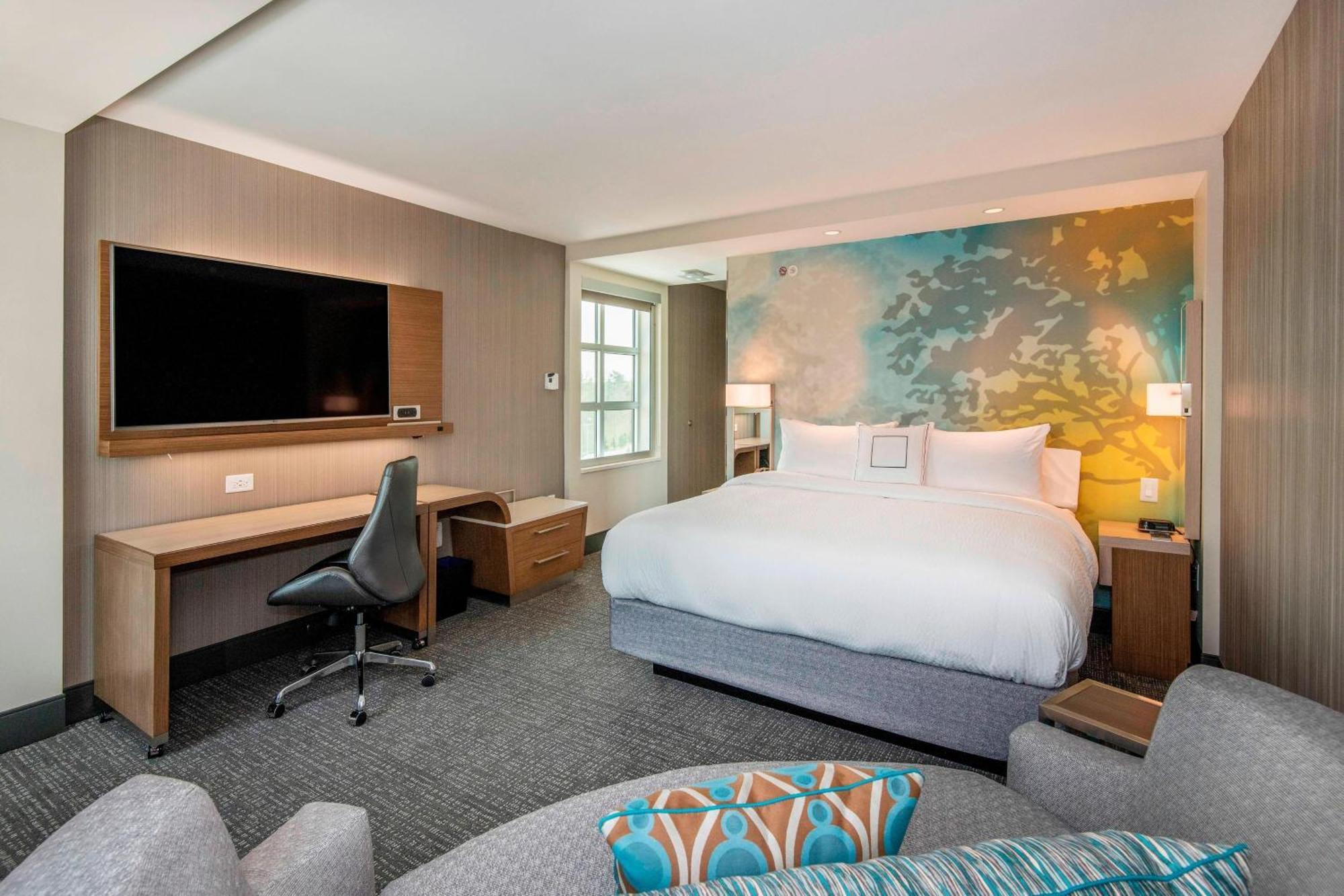 Courtyard By Marriott Raleigh Cary/Parkside Town Commons Hotel Exterior foto