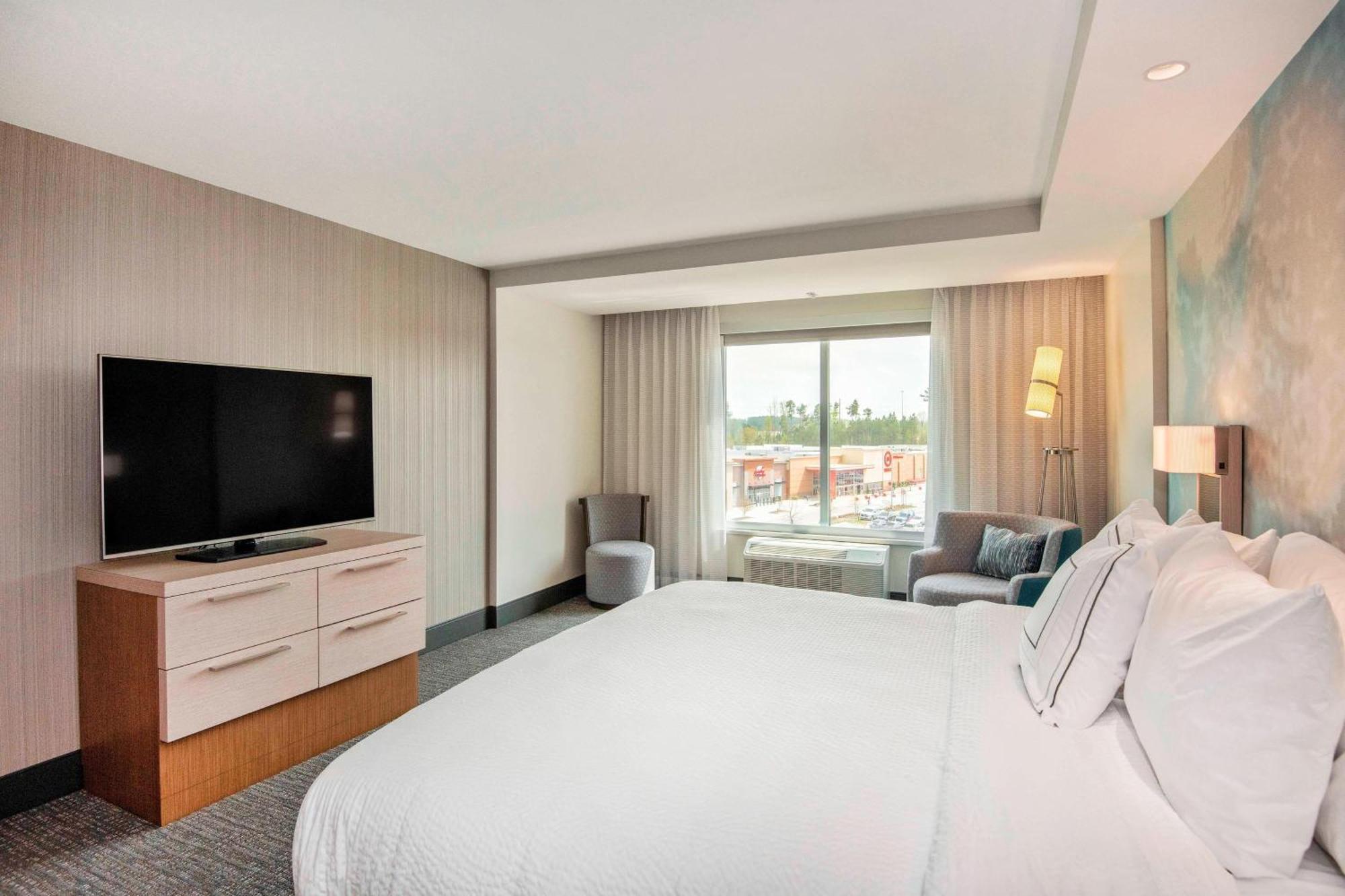 Courtyard By Marriott Raleigh Cary/Parkside Town Commons Hotel Exterior foto