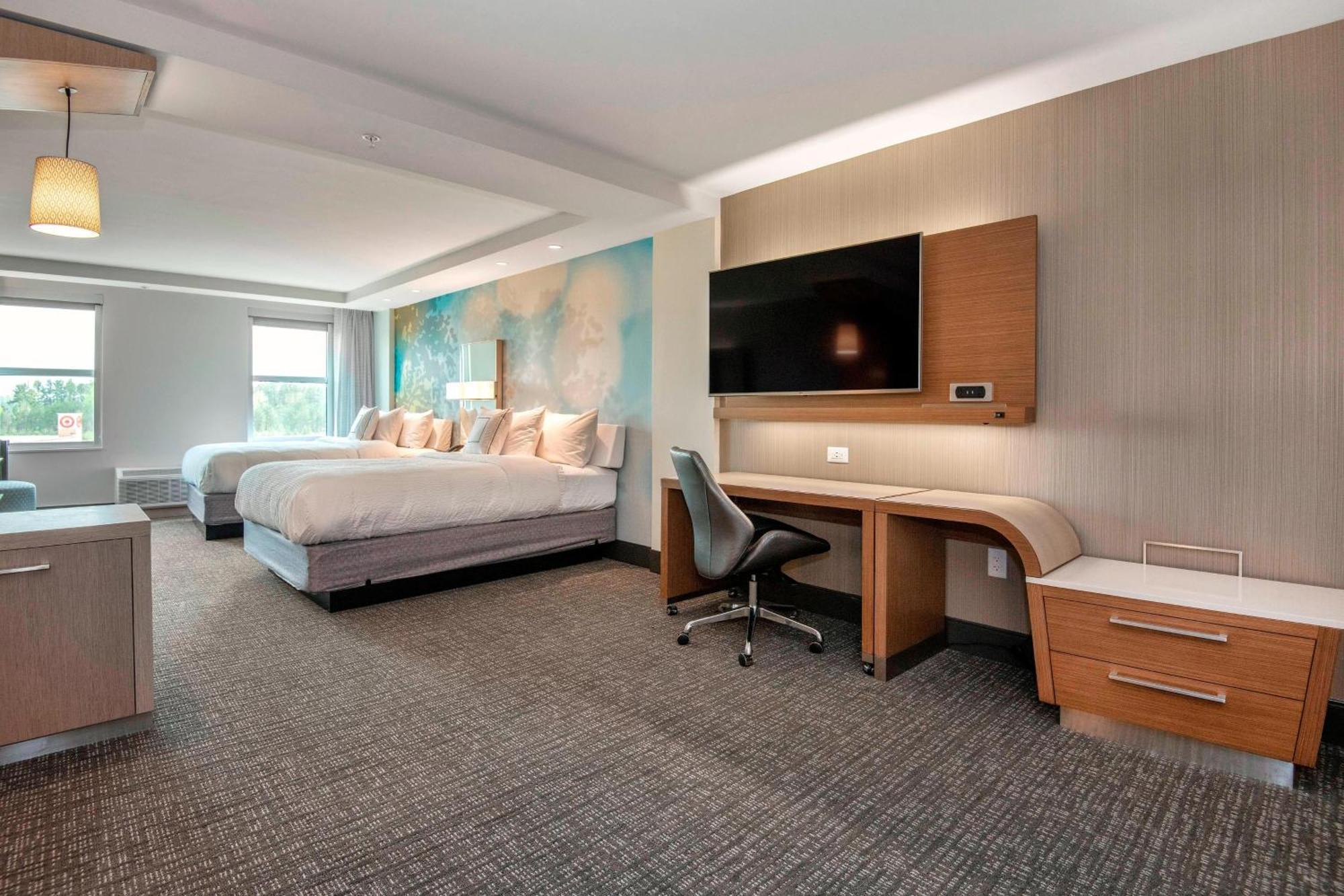 Courtyard By Marriott Raleigh Cary/Parkside Town Commons Hotel Exterior foto